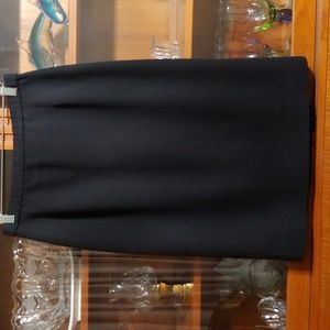 Pendleton Size 12 Classic Black Skirt